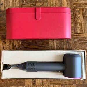 Dyson Supersonic Hair Dryer - Fuchsia/Iron with Travel Case